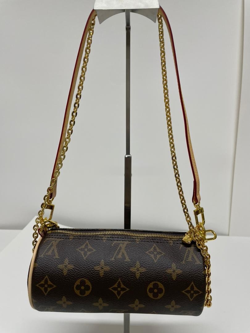 LOUIS VUITTON MONOGRAM PAPILLON ATTACHED POUCH BAG