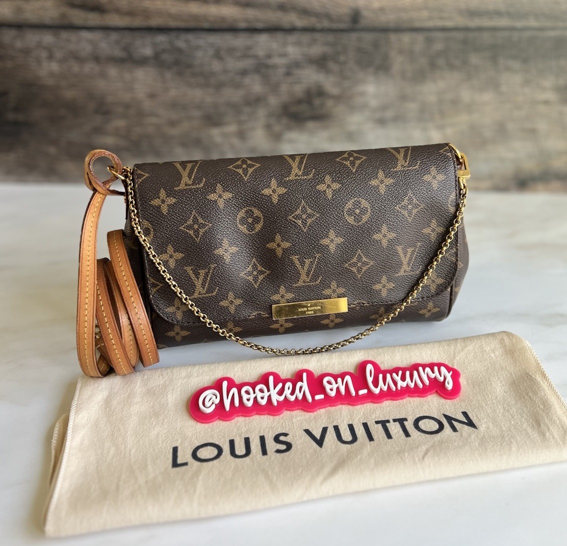 Louis Vuitton Favorite MM Monogram Canvas Crossbody Handbag Purse & Organizer