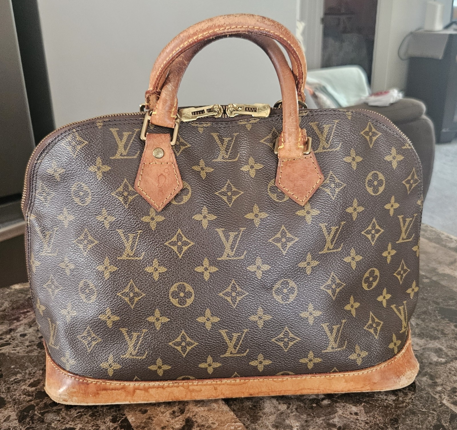 Louis Vuitton Alma Shoulder Bag PM Brown Canvas/Leather. Authentic-vintage.Nice