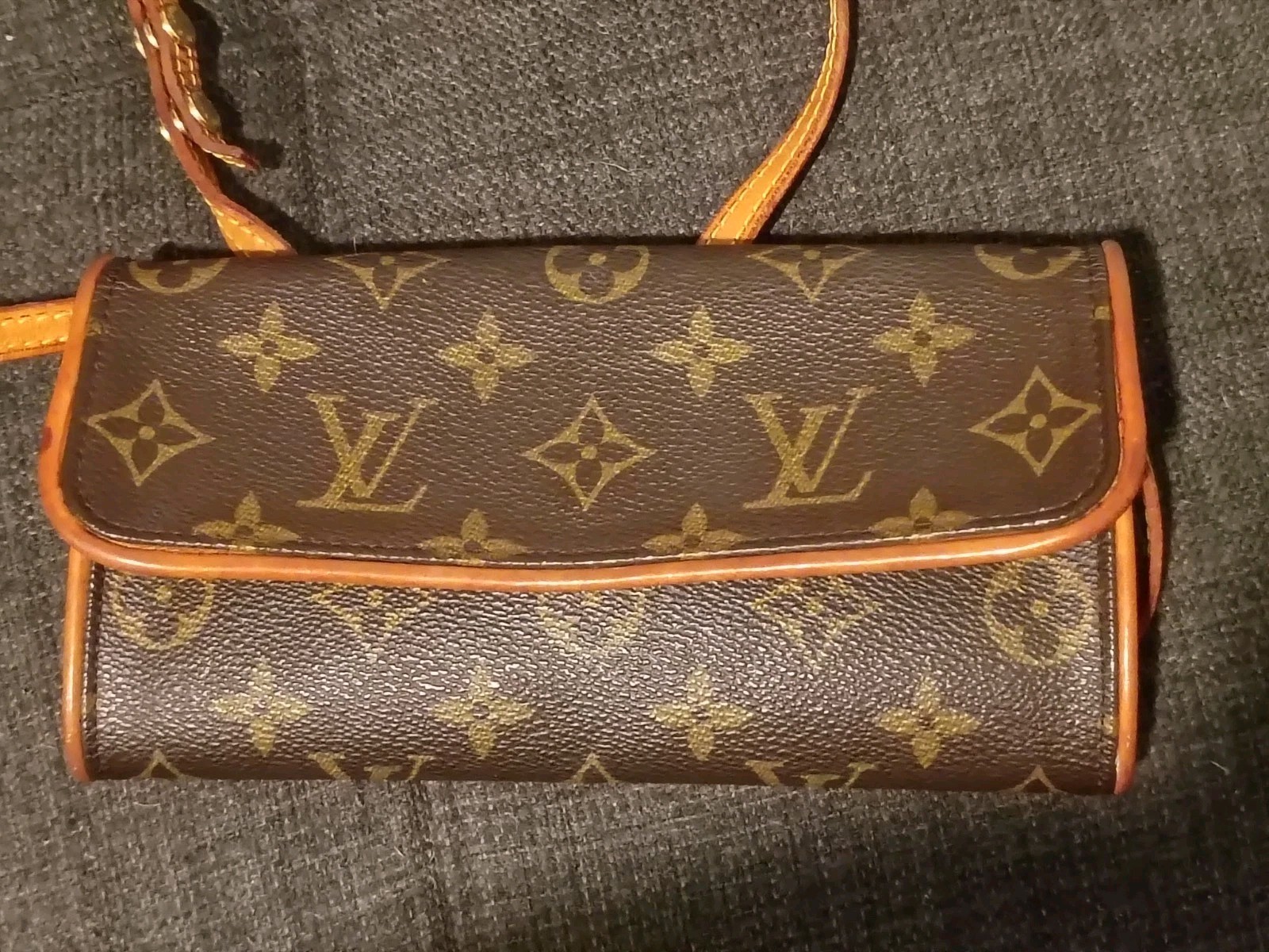 Louis Vuitton Pochette Twin Shoulder Bag GM Brown Leather