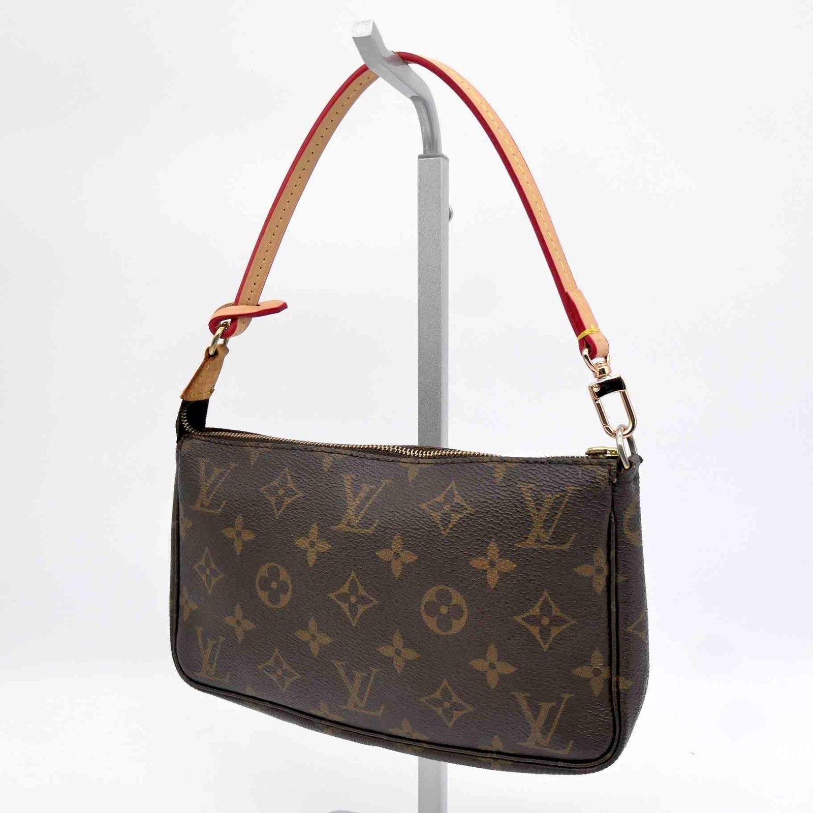 Louis Vuitton Pochette Accessoires Hand Bag PVC Leather M51980 Monogram 589