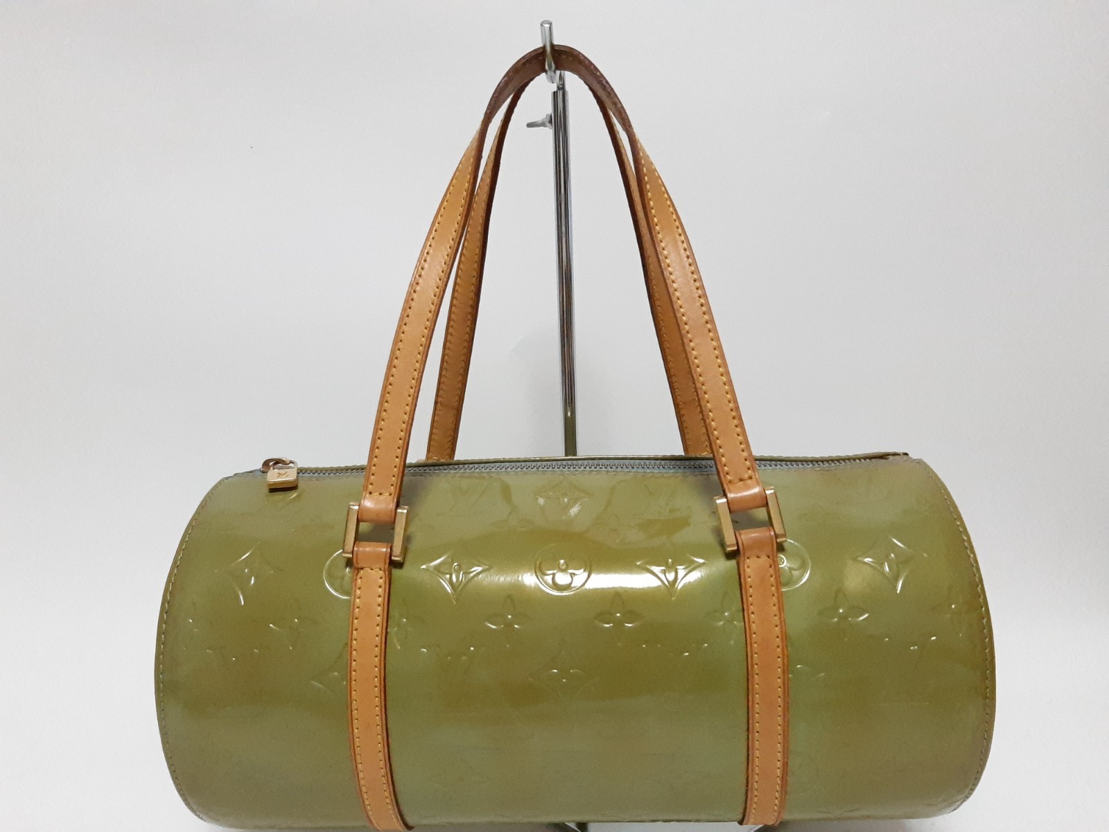 Louis Vuitton Vernis Bedford Hand Bag M91007 Vernis Monogram Green VI0939