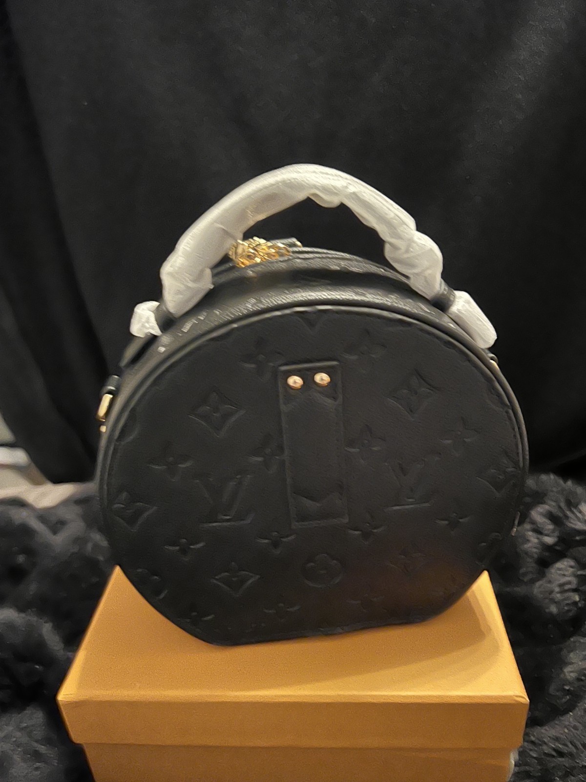 Louis Vuitton Monogram Black