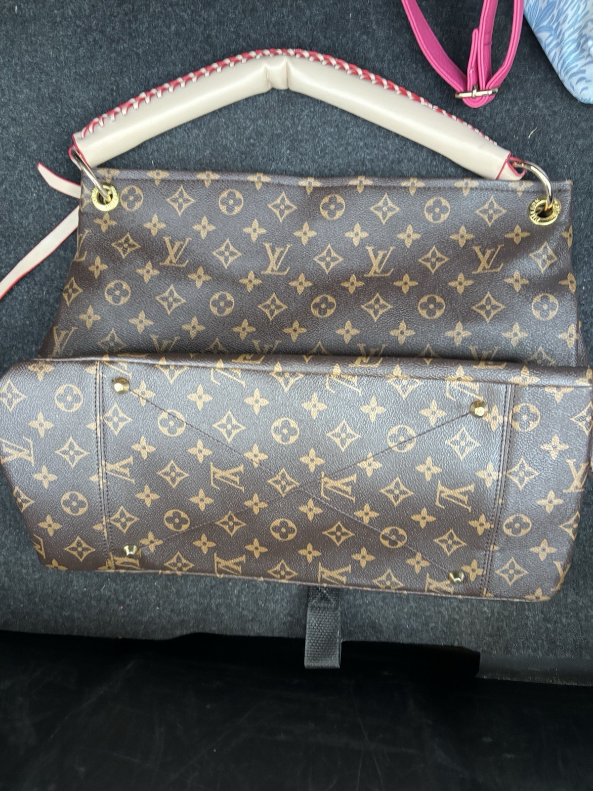 Louis Vuitton Handbag
