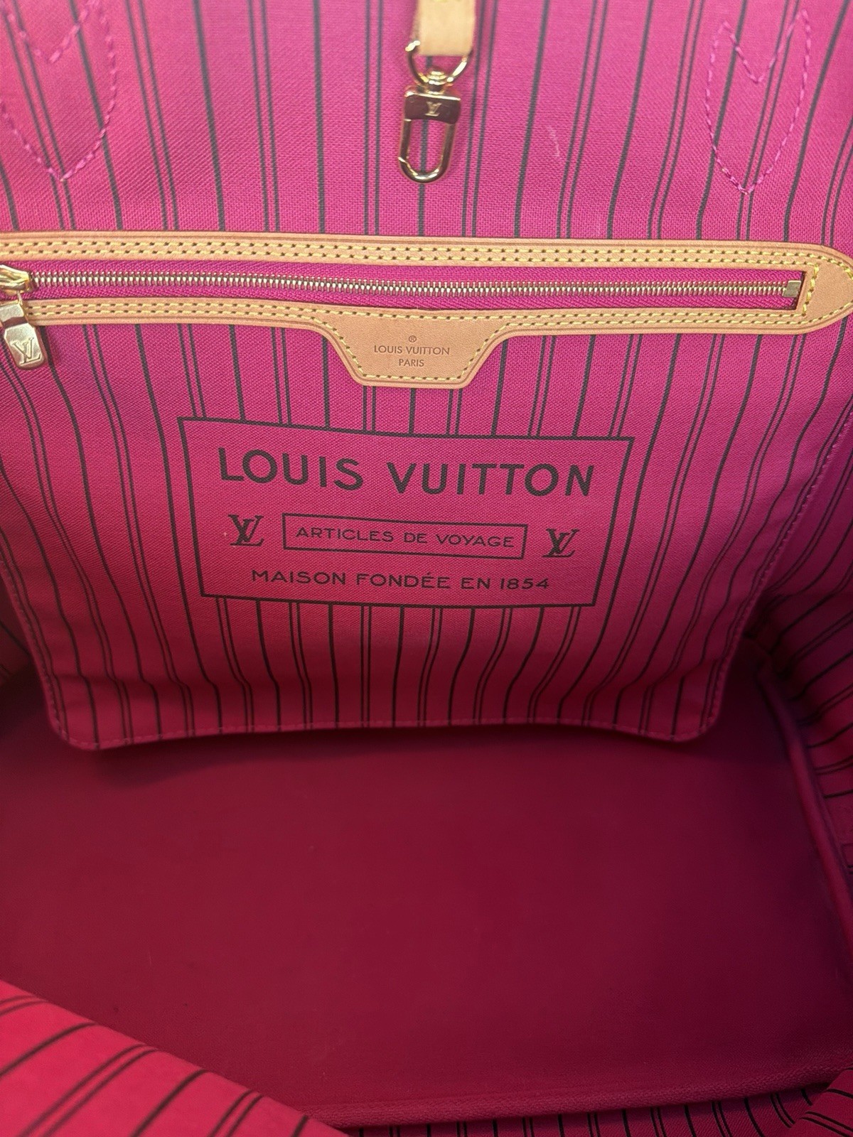 Louis Vuitton Monogram Tote Bag Pink Interior Logo Accent Double Handles