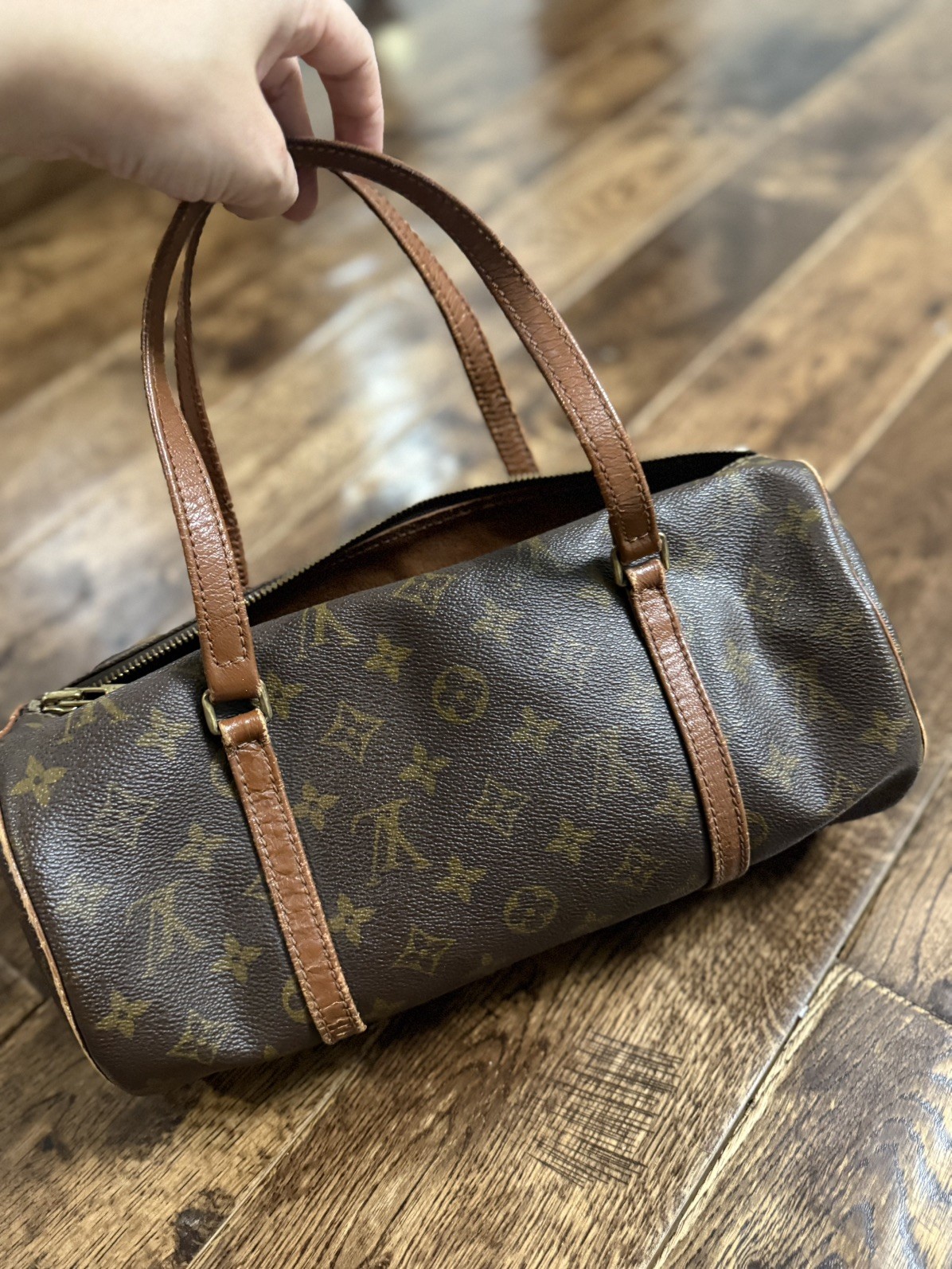 LOUIS VUITTON Monogram Papillon Hand Bag LV Authentic nice design