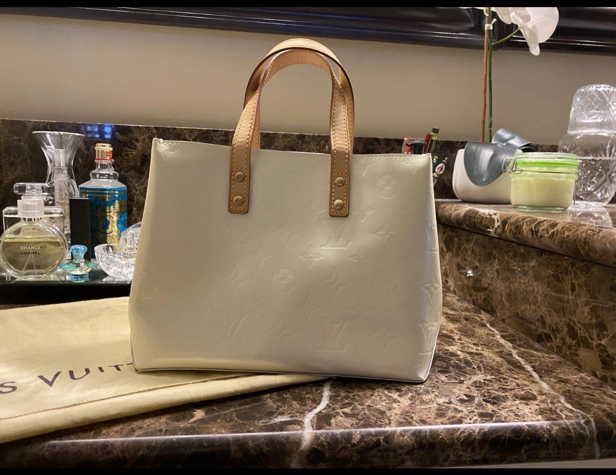 Louis Vuitton Verne Small Reade PM Perle Authentic Yellow PreOwned